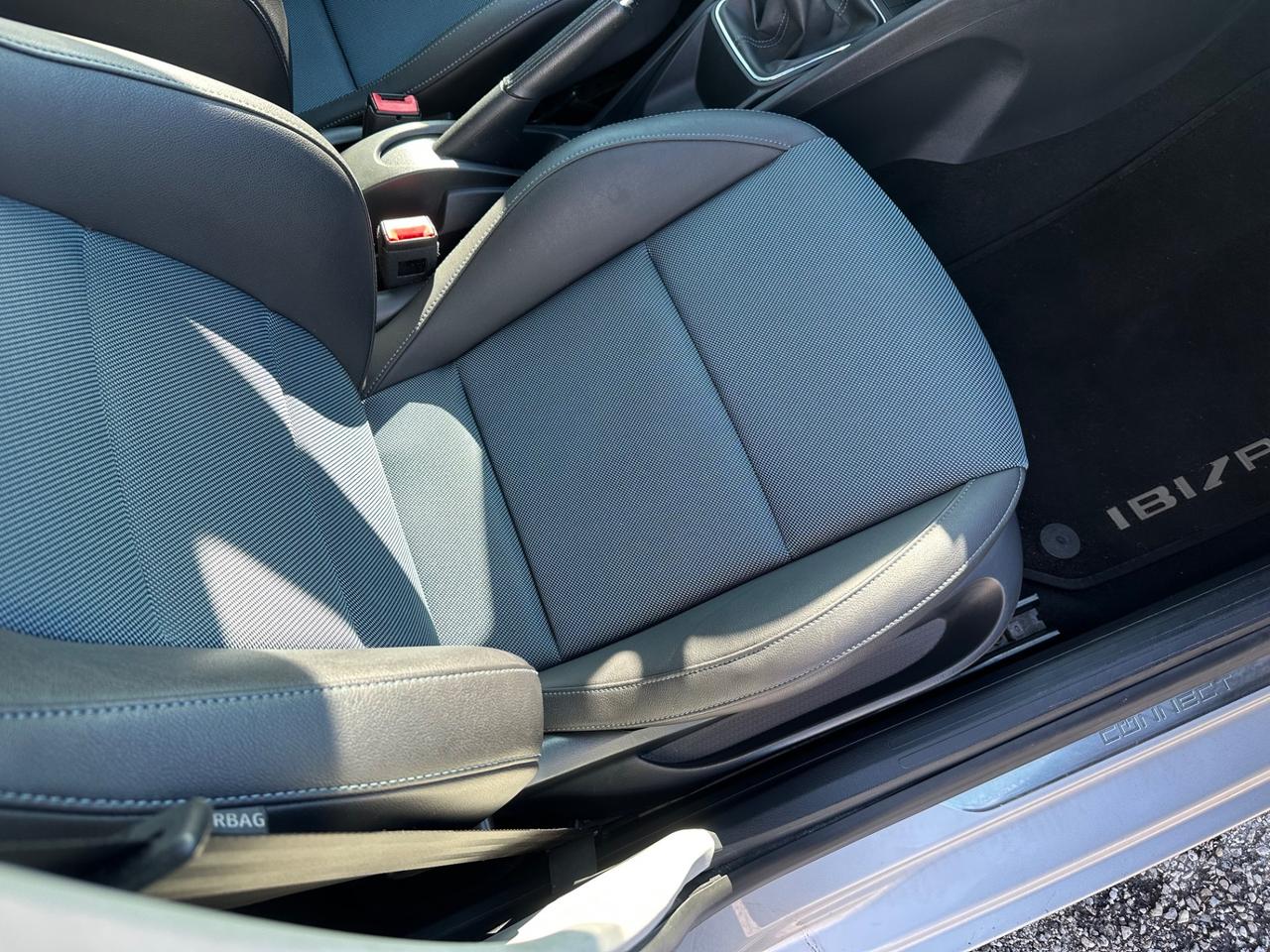 Seat Ibiza 1.0 EcoTSI 95 CV S/S 5p. Connect Grey