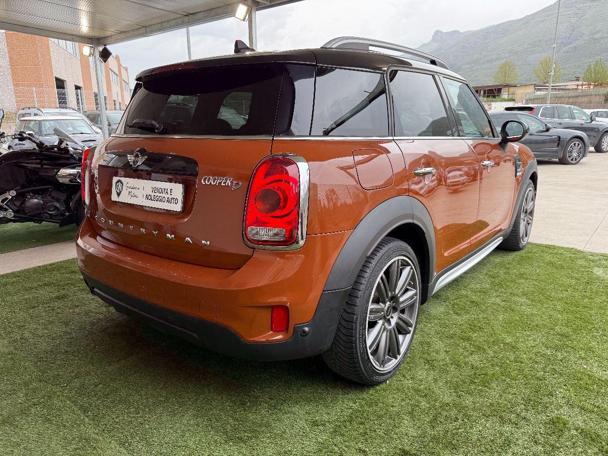 MINI - Countryman Mini 2.0 Cooper D Hype
