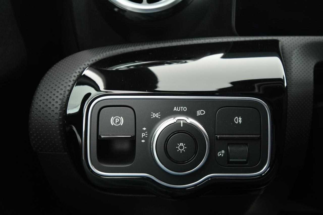 Mercedes-benz A 200 Automatic AMG Line Premium