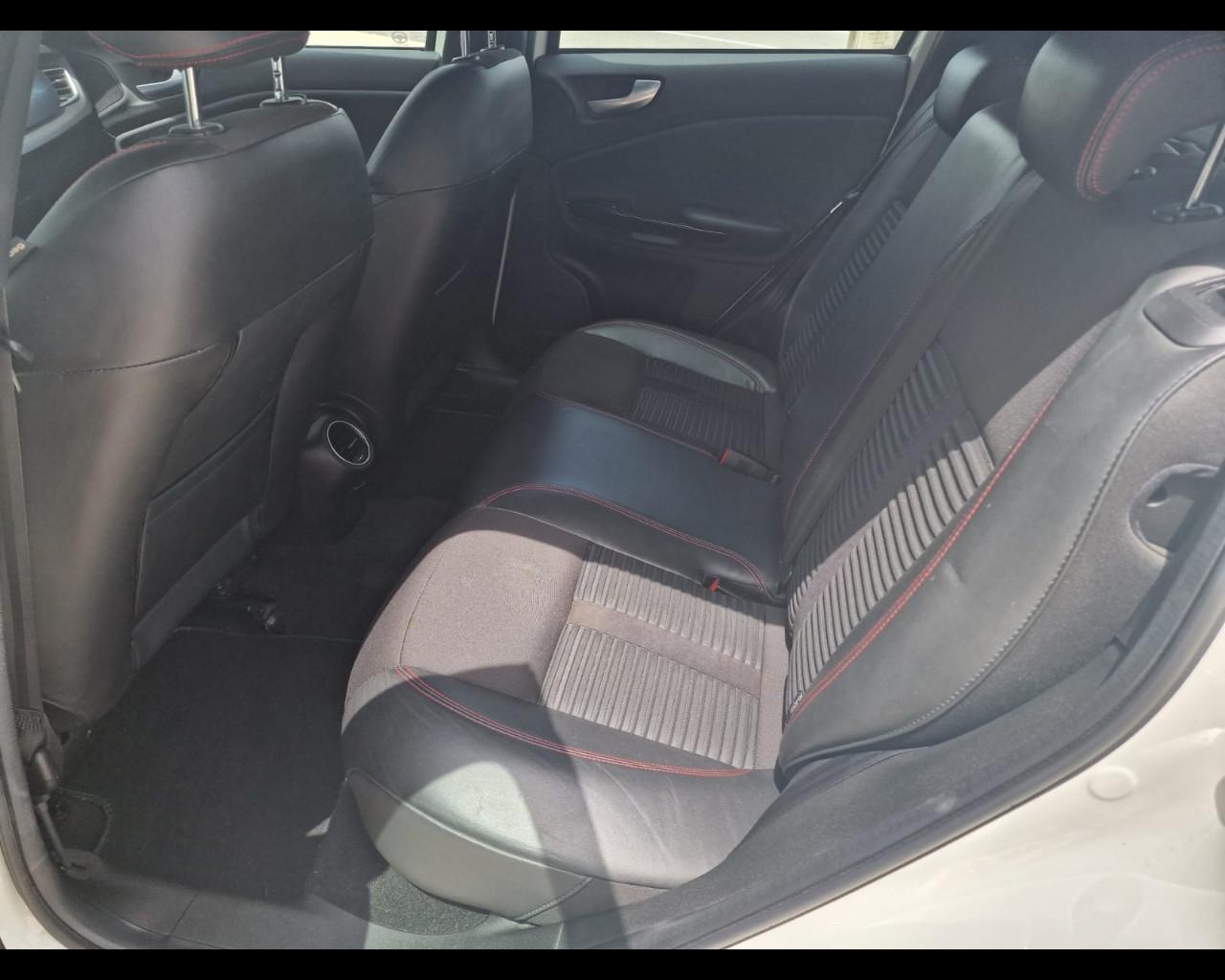 ALFA ROMEO Giulietta 2.0 JTDm Distinctive 140cv