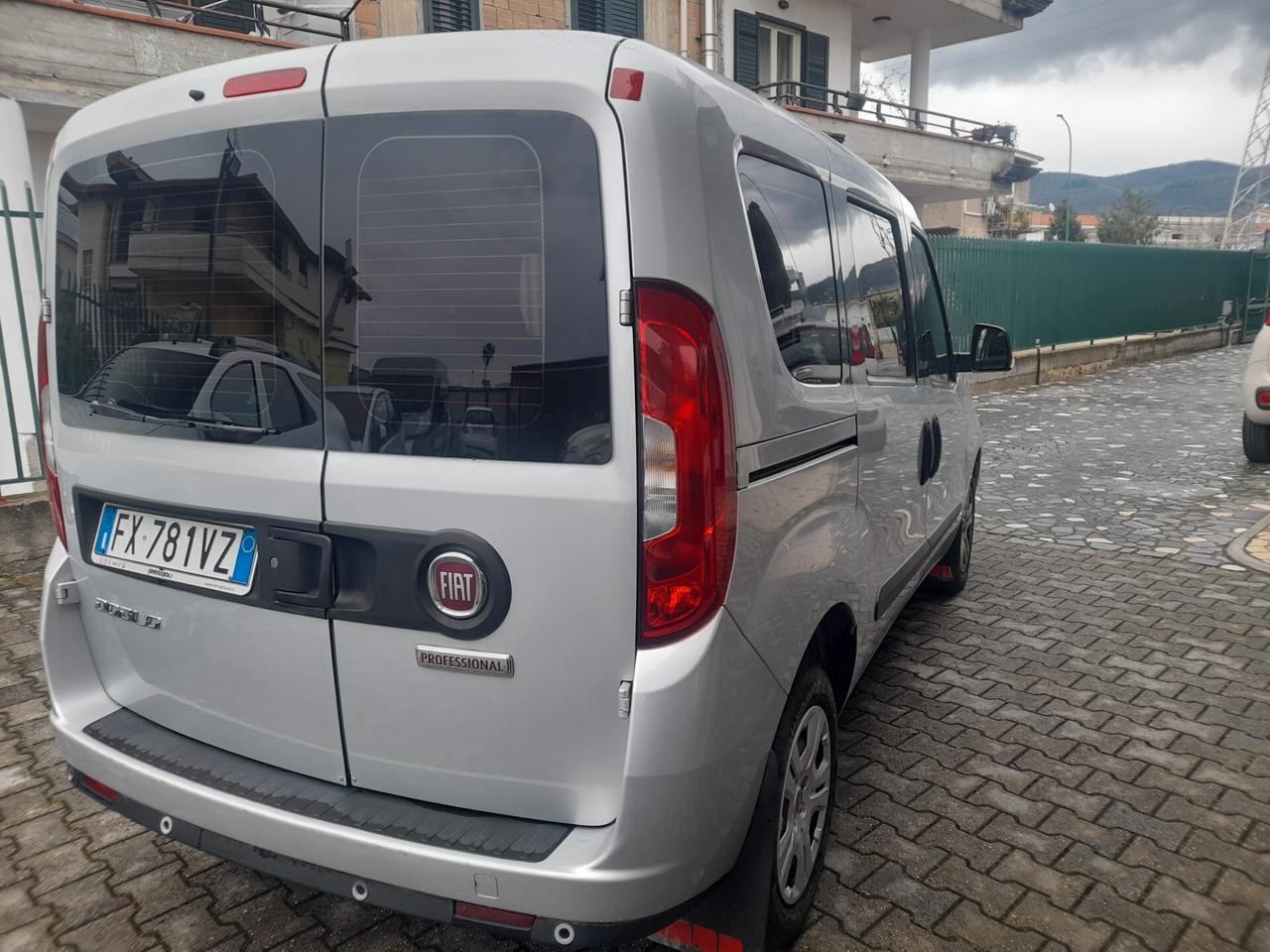 FIAT DOBLO' 1.6 105 CV AUTOCARRO N1 5 POSTI 2019