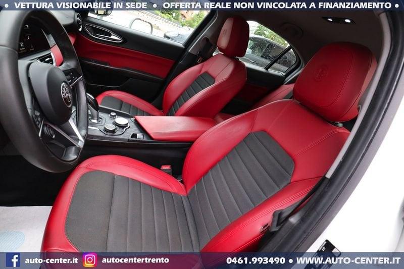 Alfa Romeo Giulia 2.2 Turbo Diesel AT8 160CV Super