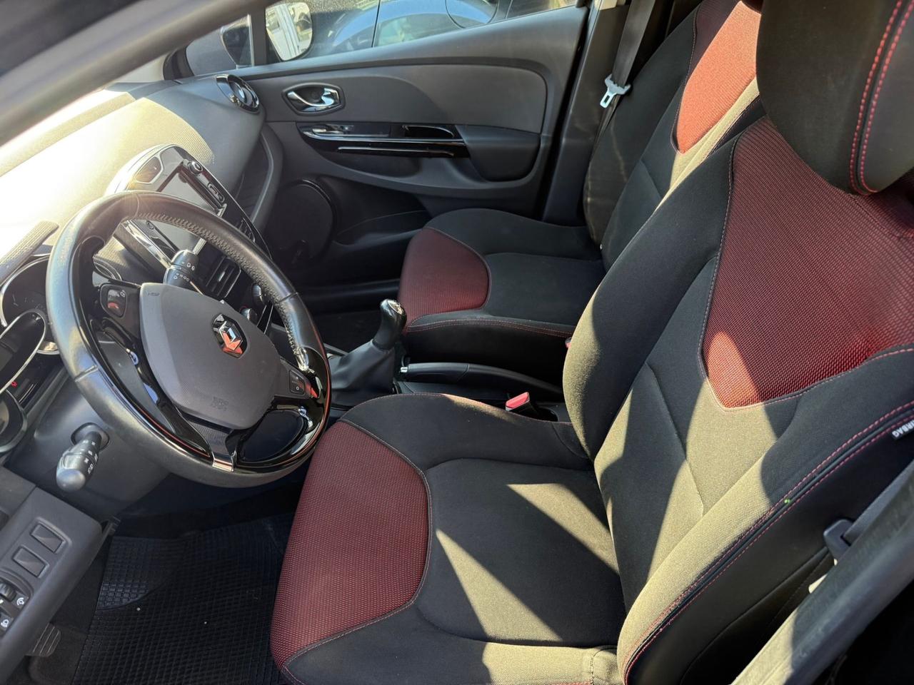 Renault Clio 1.2 75CV 5 porte Live