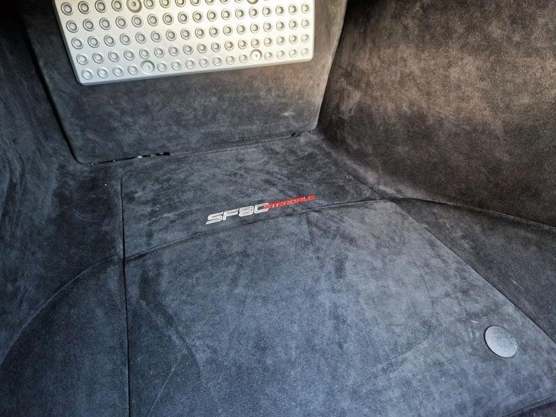 Ferrari SF90 SF90 Stradale