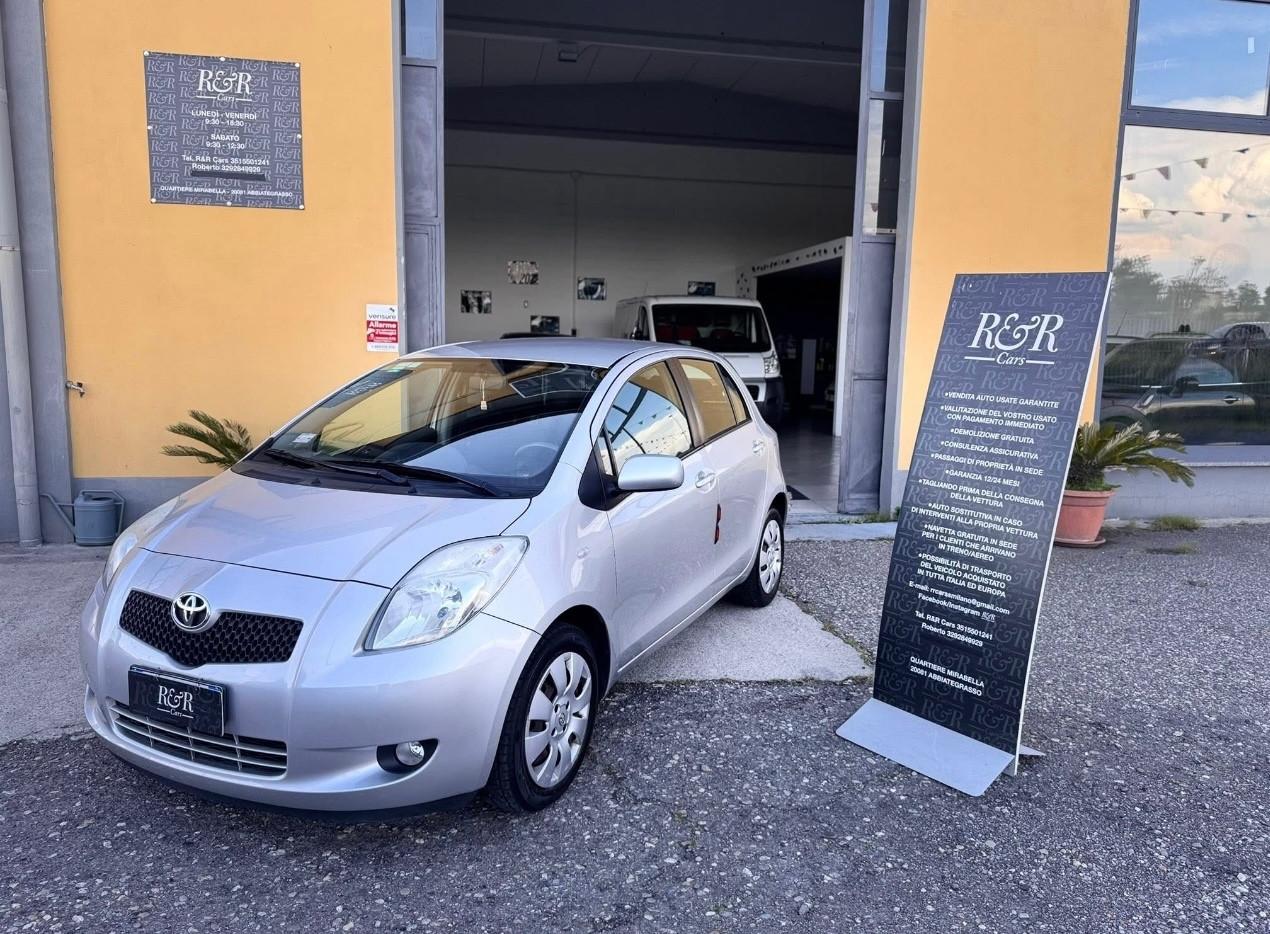 Toyota Yaris 1.3 5 porte