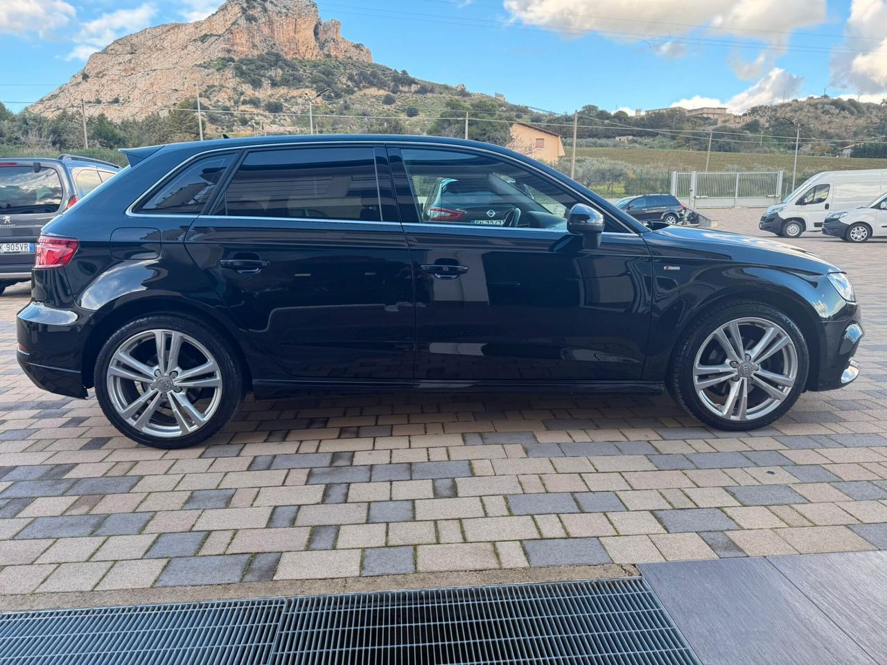 Audi A3 S-LINE SPORTBACK 30 TDI
