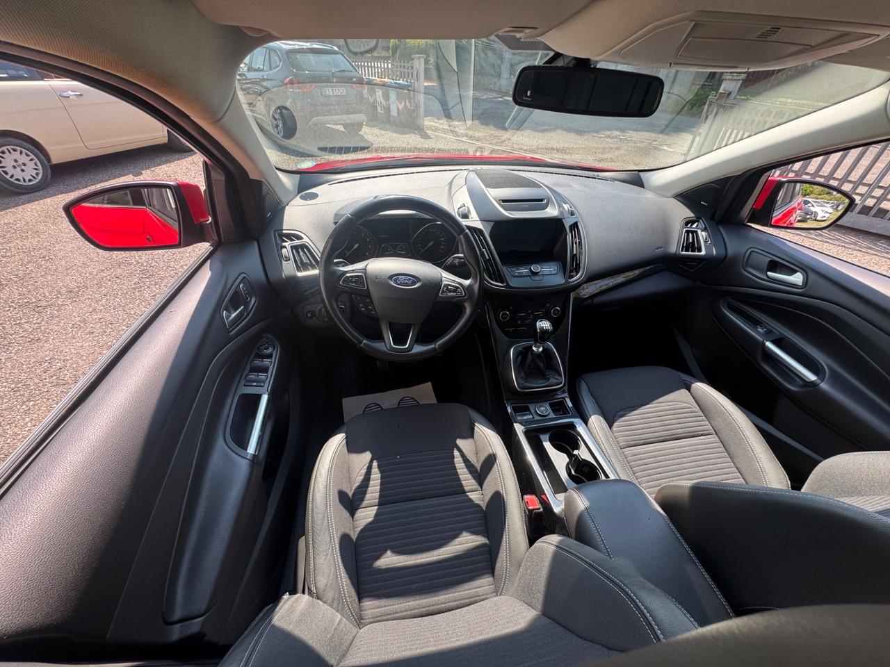Ford Kuga 1.5 EcoBoost 120 CV S&S 2WD Titanium