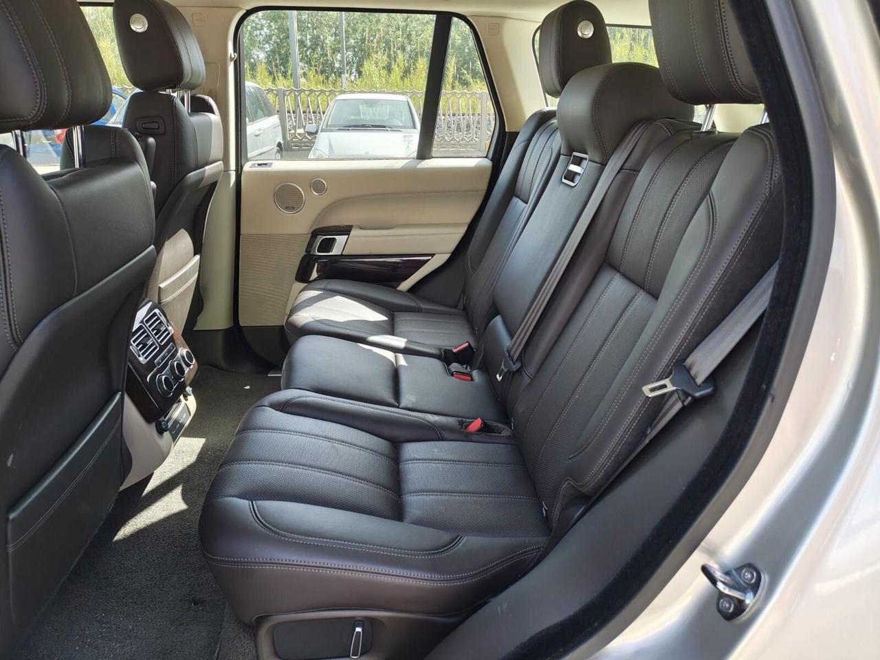 Land Rover Range Vogue 4.4 SDV8 LWB