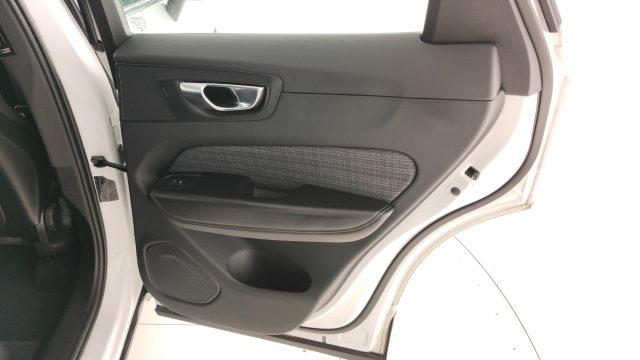 VOLVO XC60 T6 Recharge Plug-in Hybrid AWD automatico Core
