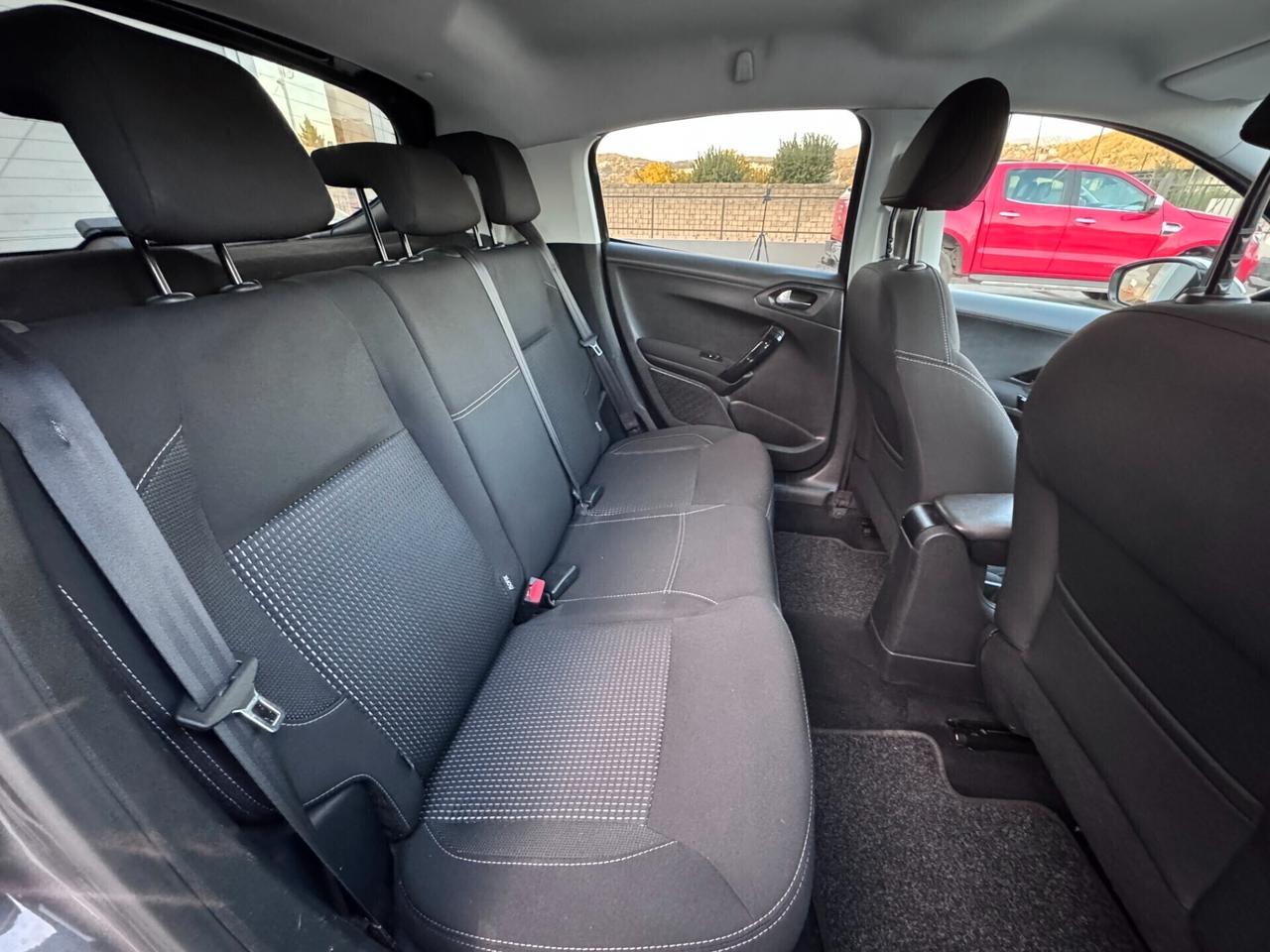 Peugeot 208 PureTech 82 5p. GPL Allure - GPL CASA MADRE - UNICO PROPRIETARIO