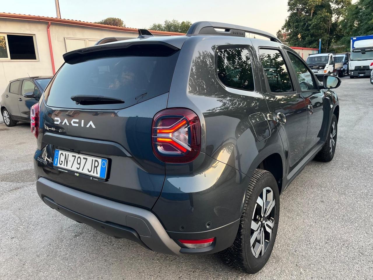 Dacia duster 1.0 tce-gpl-100 cv-full-2023