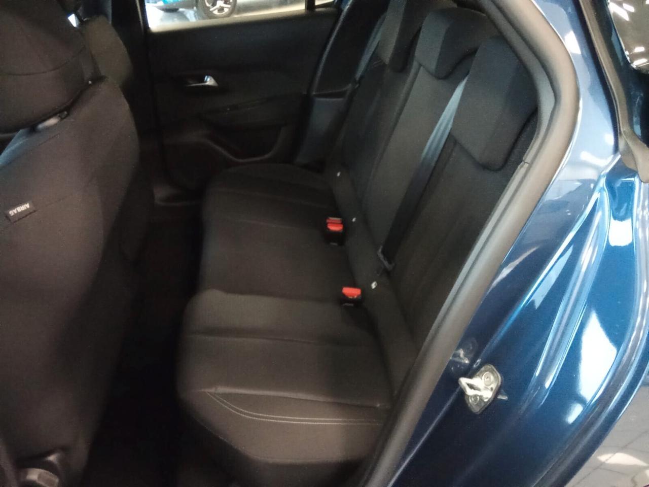 Lancia Ypsilon Hybrid e-DCT