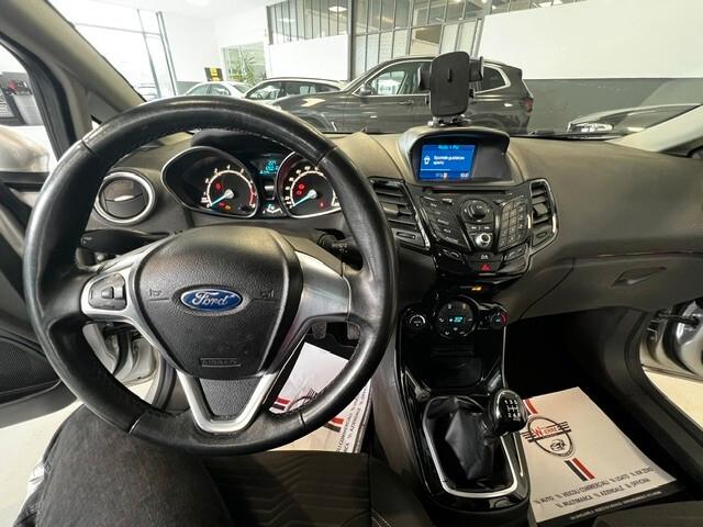 Ford Fiesta 1.4 5p. Bz.- GPL Titanium