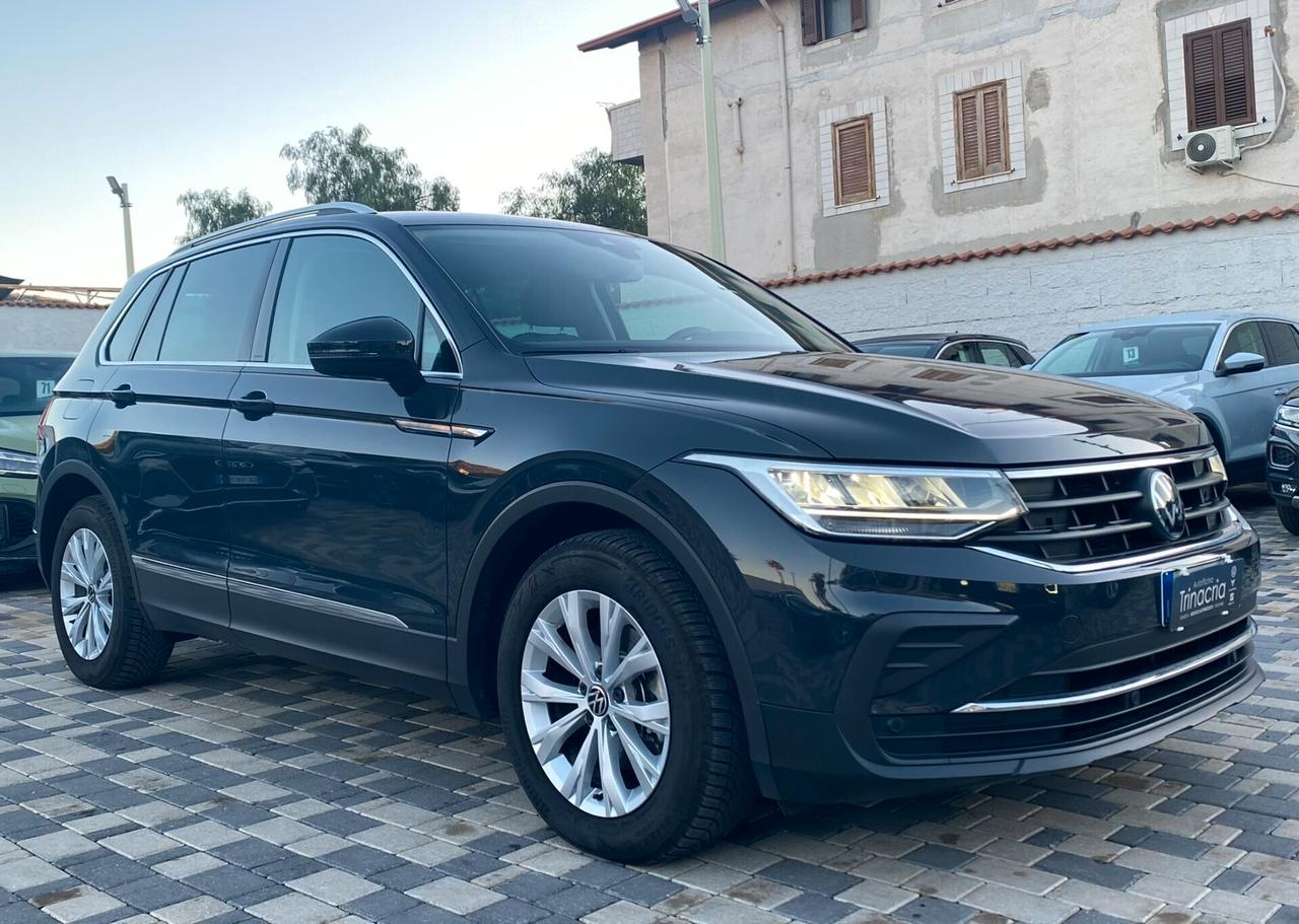 Volkswagen Tiguan Life 2.0 TDI 150CV DSG