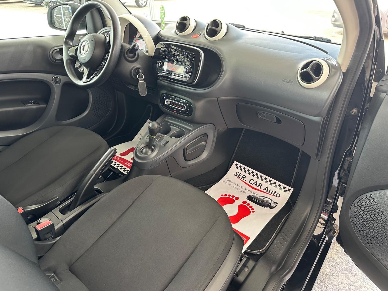 Smart ForTwo 2017 1.0 twinamic 71CV Prime DA VETRINA