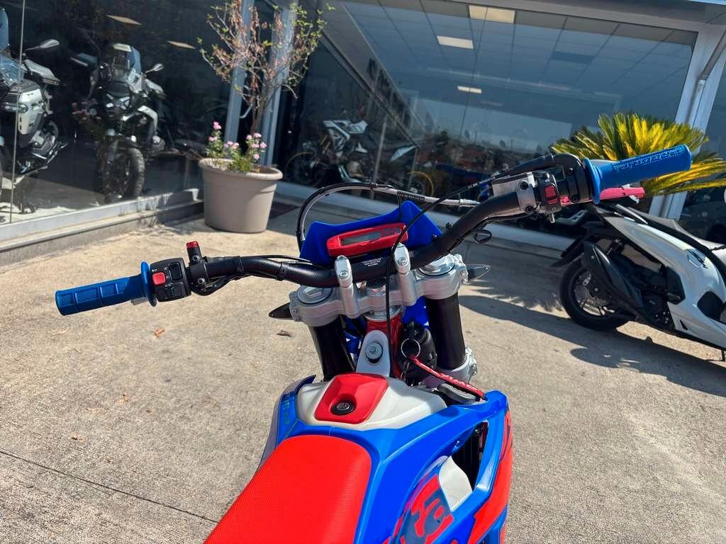 Beta RR Motard 50 2T Track 2026 / KM 2.000 Tua a solo 34 Euro al mese
