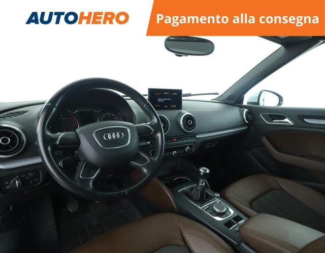 AUDI A3 Cabrio 1.6 TDI clean diesel Ambiente