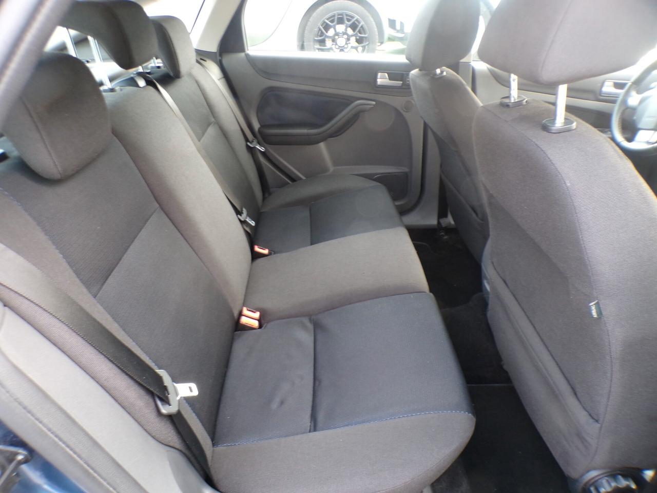 Ford Focus 1.6 TDCi (90CV)