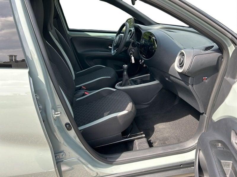 Toyota Aygo X Aygo X 1.0 VVT-i 72 CV 5 porte Lounge