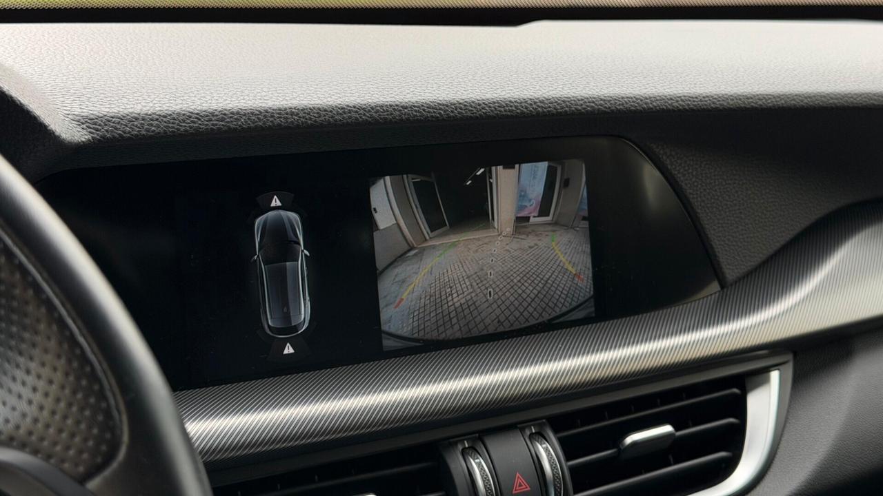 Alfa Romeo Stelvio 210 CV AT8 Q4 Veloce