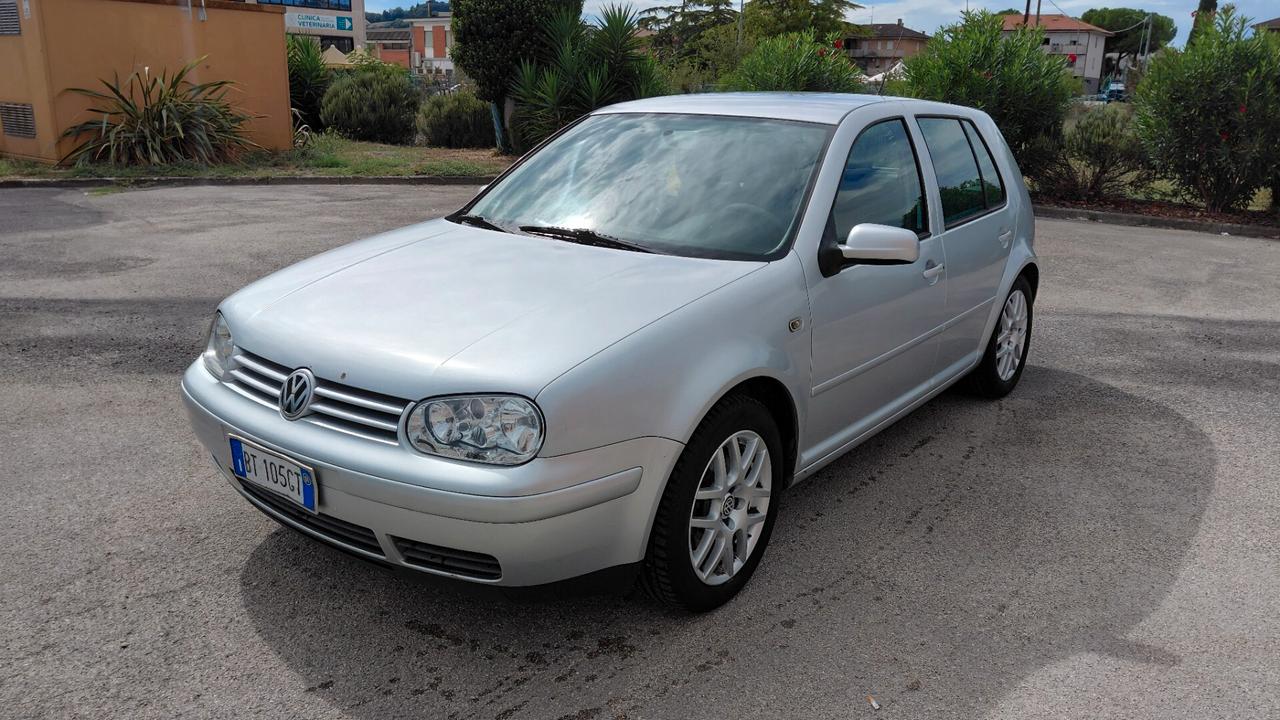Volkswagen Golf 2.0 cat 5p. 4motion Highline