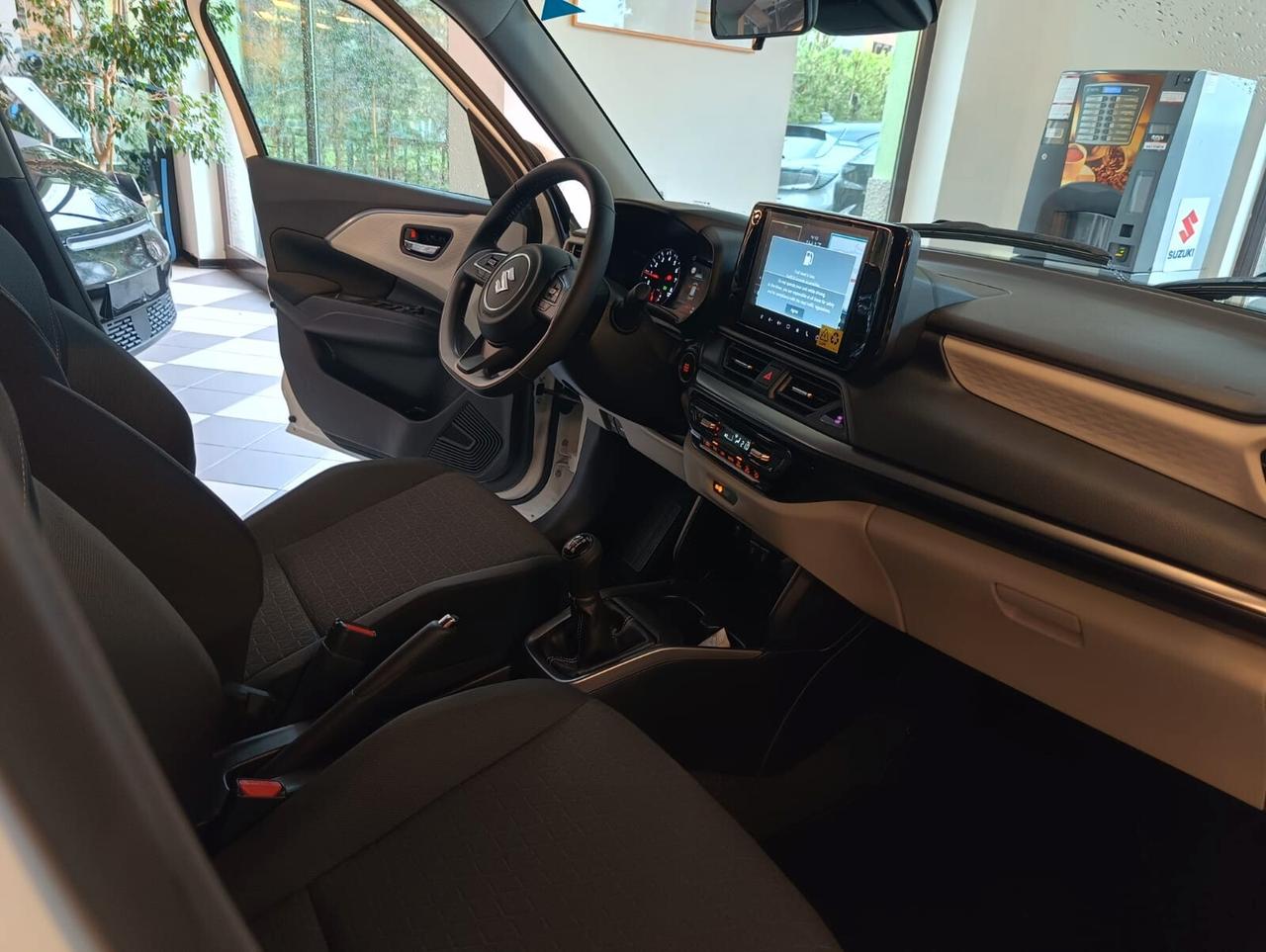 Suzuki Swift 1.2 Hybrid 4WD AllGrip Top