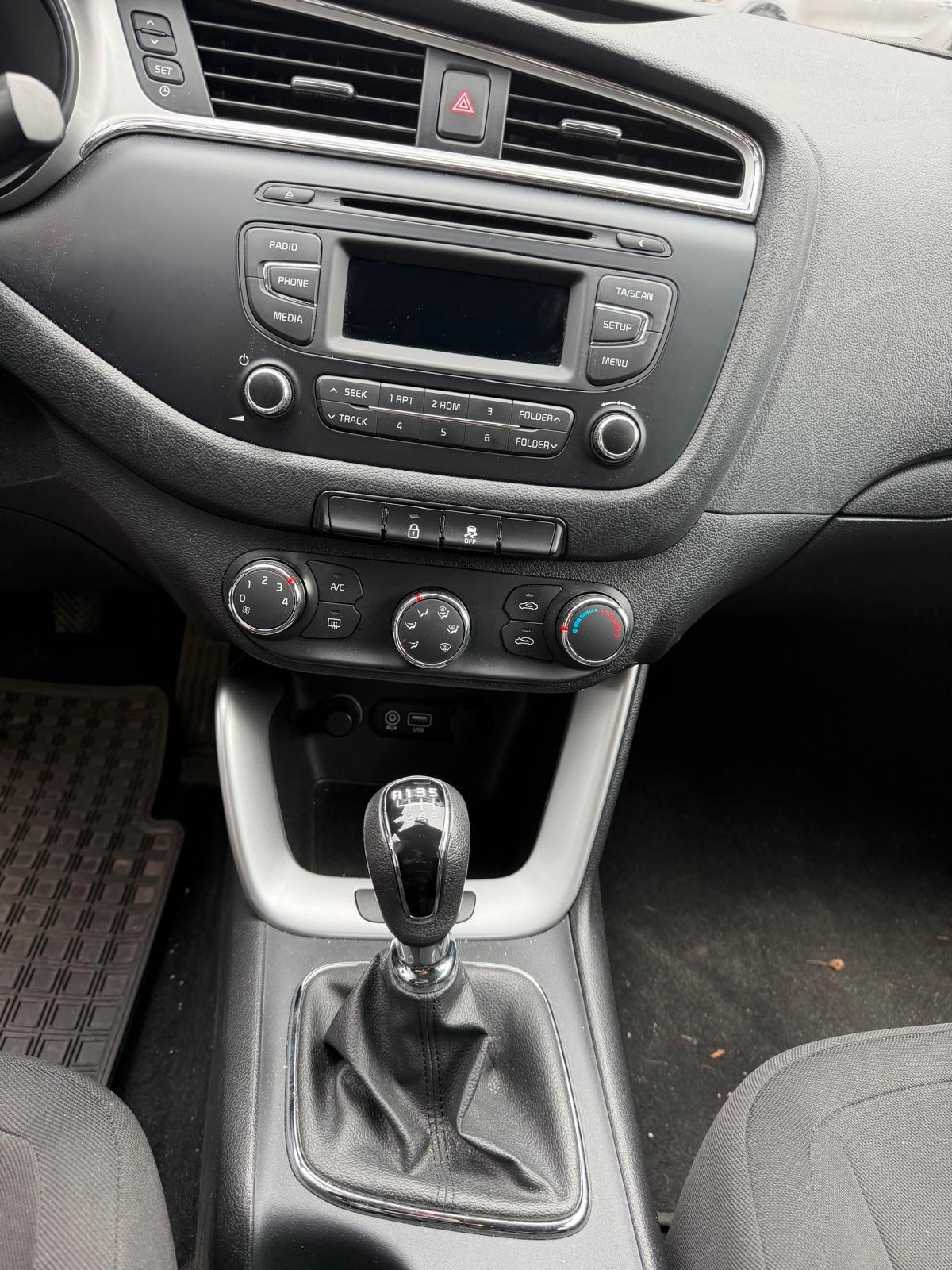 Kia Ceed cee'd 1.6 CRDi 110 CV 5 porte Cool
