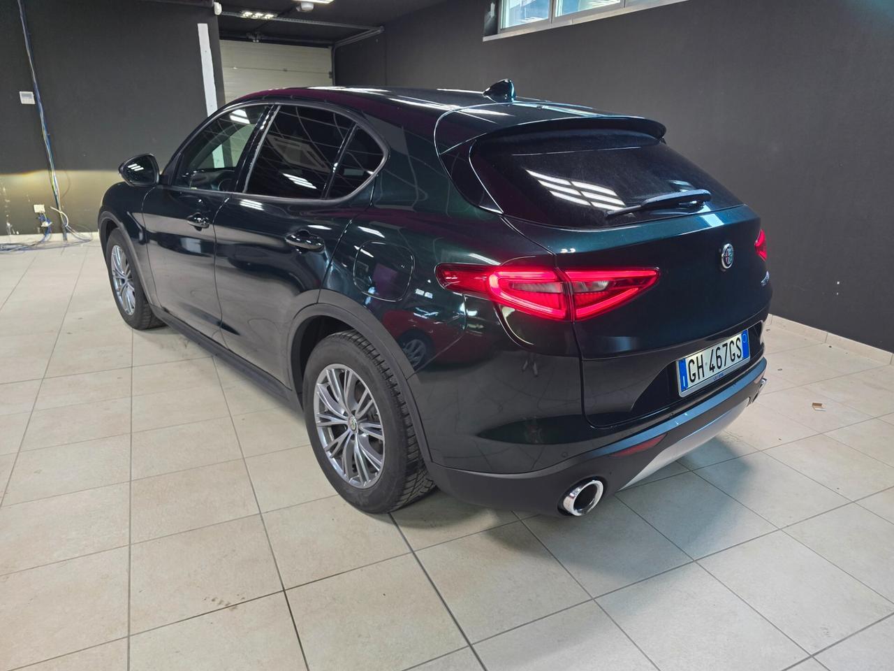 Alfa Romeo Stelvio 2.2 Turbodiesel Business IVA ESPOSTA