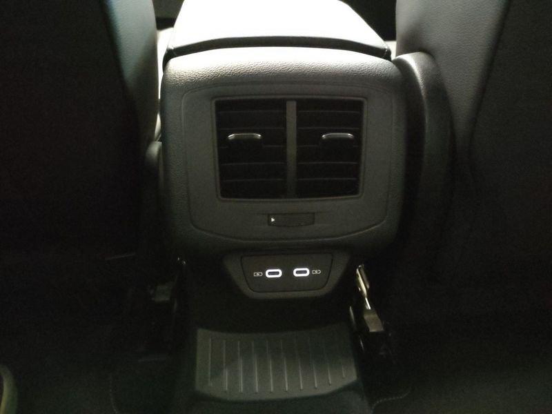 Volkswagen T-Roc 2.0 TDI SCR 150 CV DSG R-Line Plus