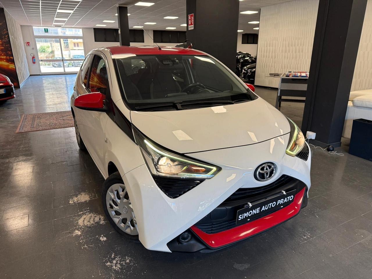 Toyota Aygo 1.0 VVT-i 72 CV 5 porte x-cite