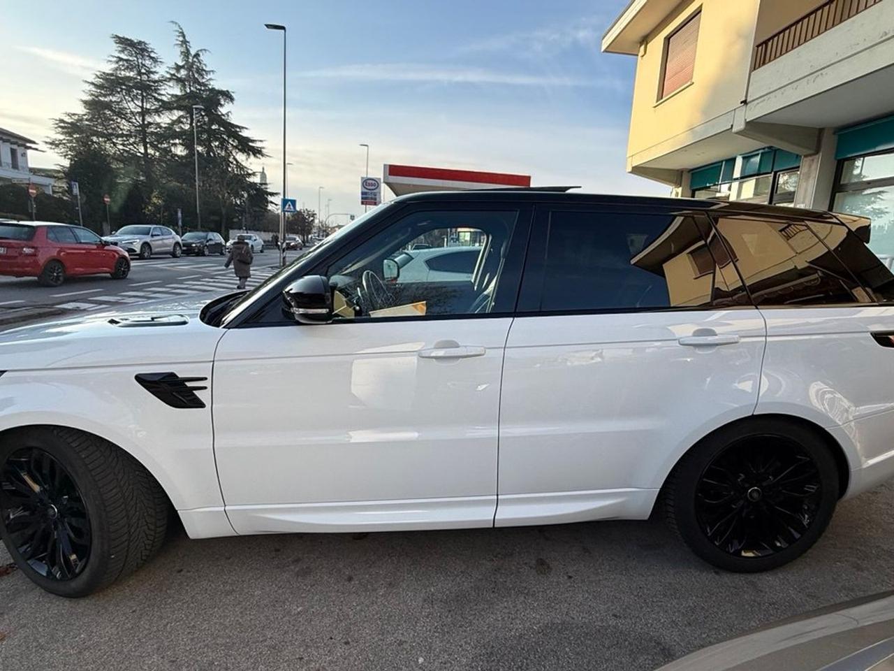 Land Rover Range Rover Sport 3.0 SDV6 #8328