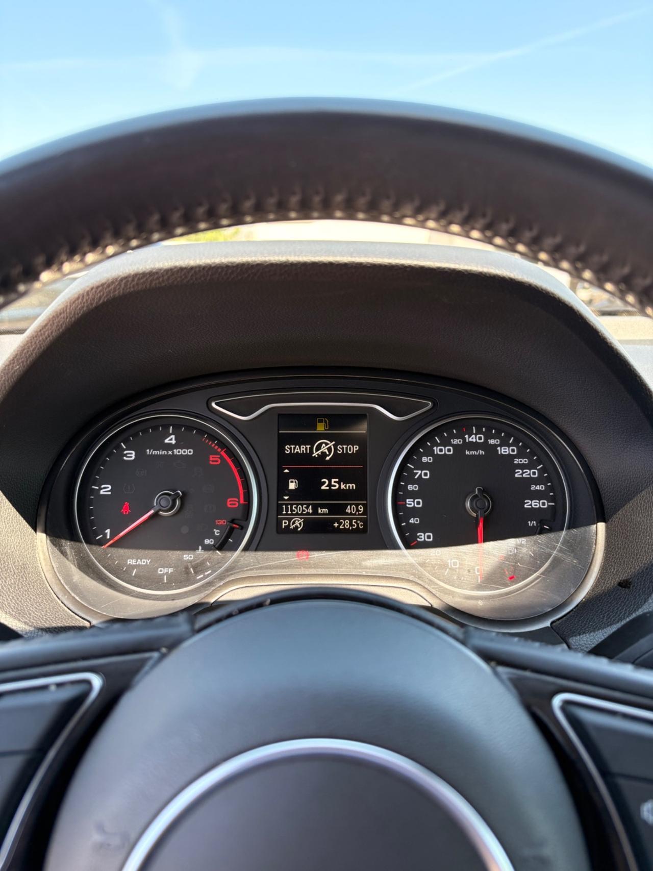 Audi Q2 35 TDI S tronic Admired