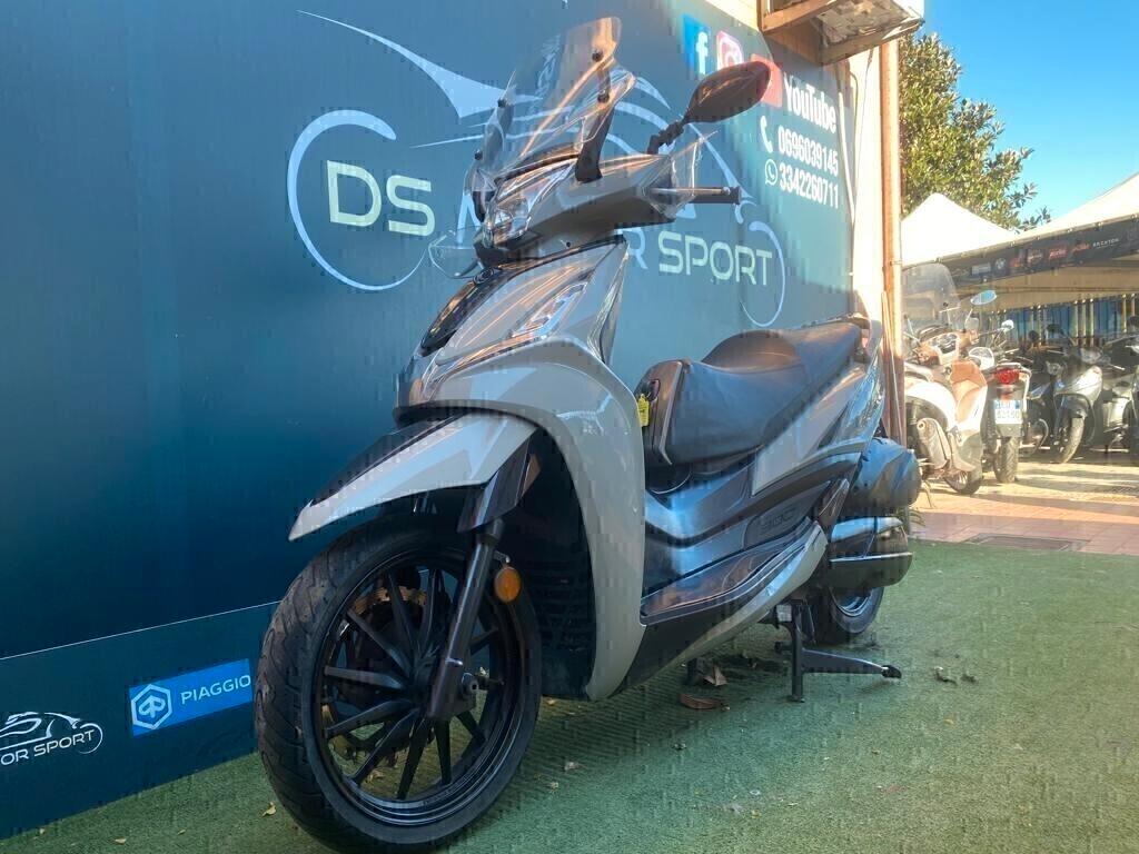 Kymco Agility 300