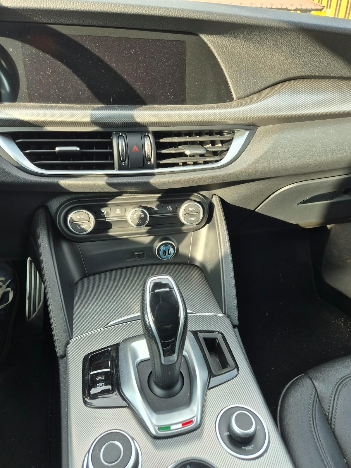 Alfa Romeo Stelvio 2.2 Turbodiesel 190 CV AT8 Q4 Sprint
