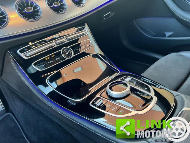 MERCEDES-BENZ E 300 d Premium AMG night edition 245cv G-Tronic