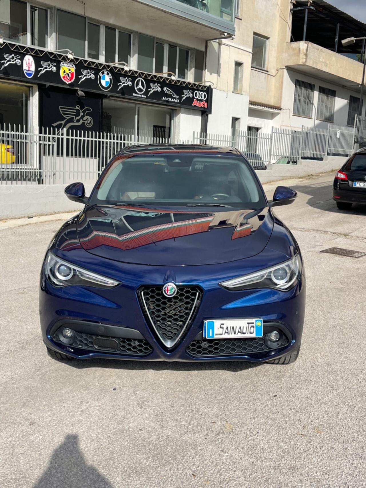 Alfa Romeo Stelvio 2.2 TD 210 CV Q4 Executive GARANZIA