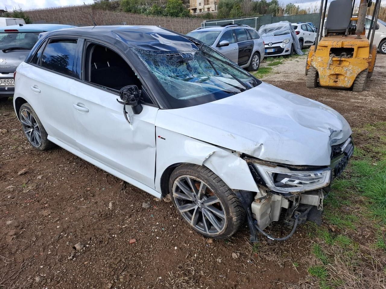 AUDI A1 SBK S-LINE AUT 2017 SINISTRATA