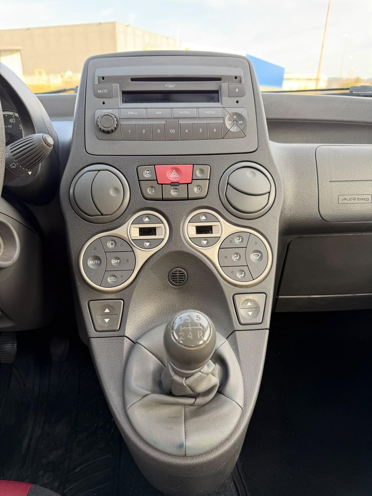 Fiat Panda 95000 Km GARANZIA 12 MESI