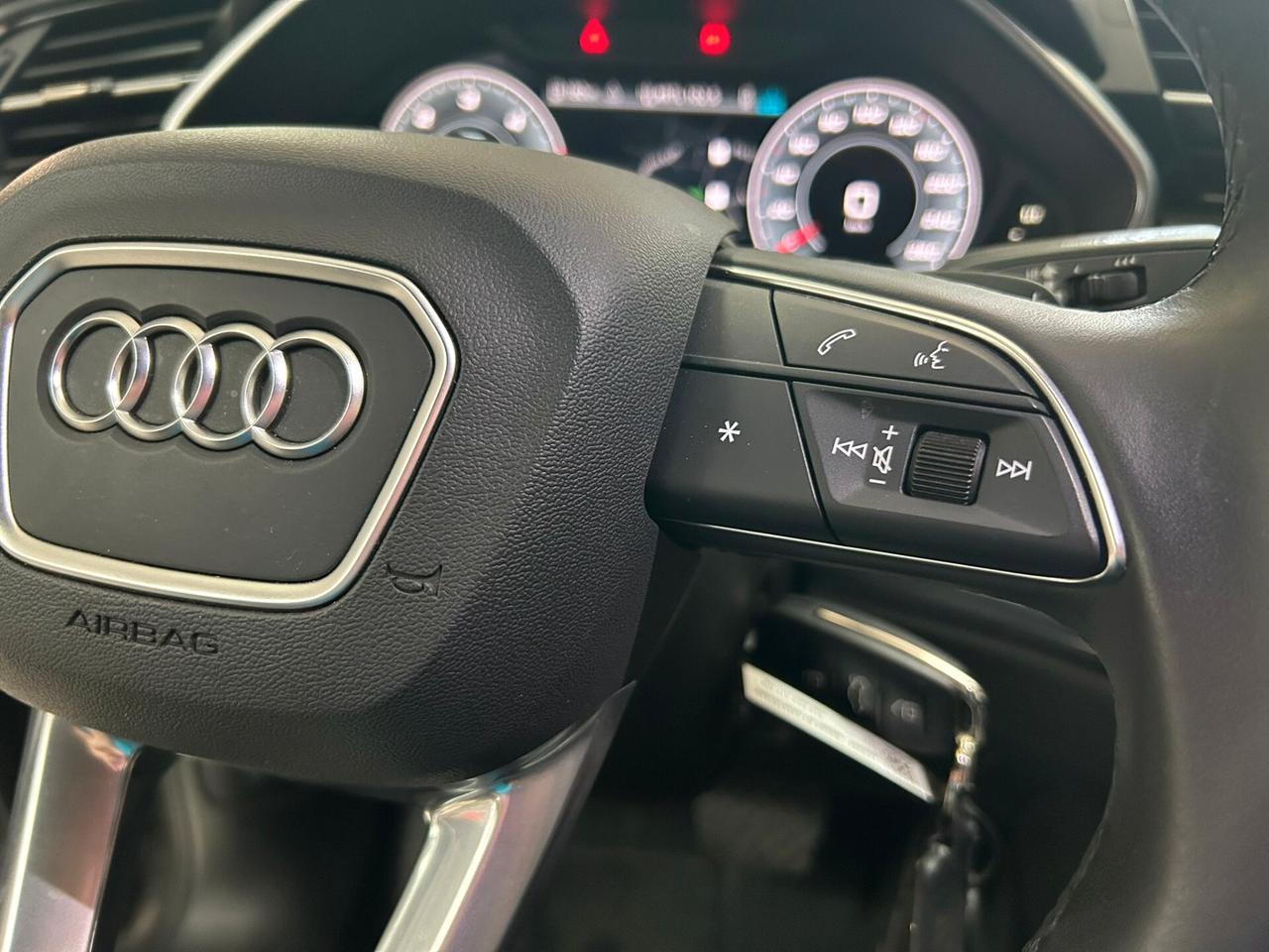 Audi Q3 35 TDI S tronic S-line