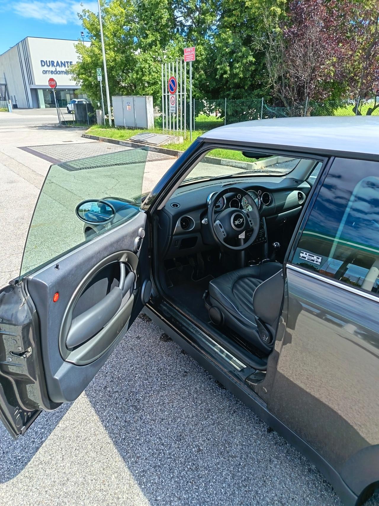 Mini 1.6 16V One de luxe