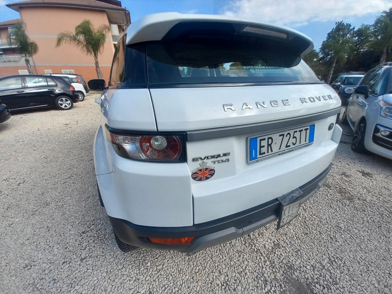 Land Rover Range Evoque 2.2 TD4 5p. Pure