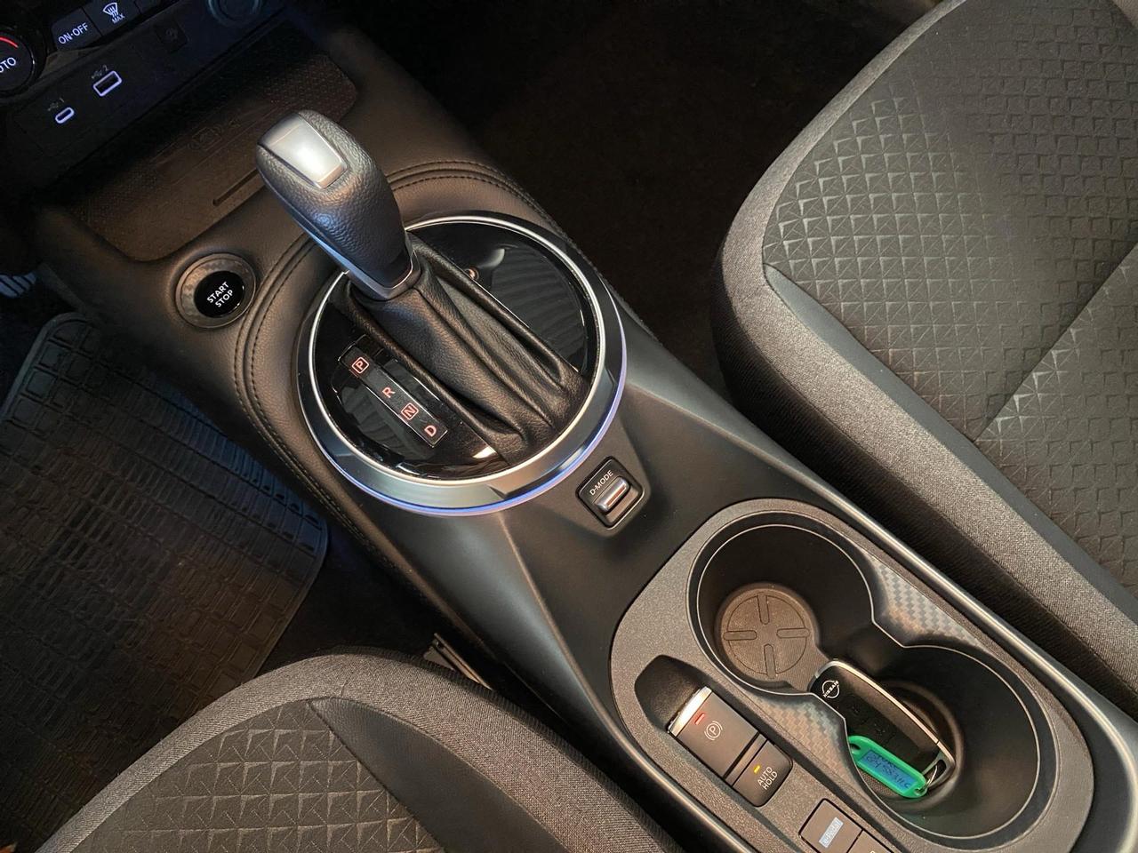 Nissan Juke 1.6 hev N-Connecta