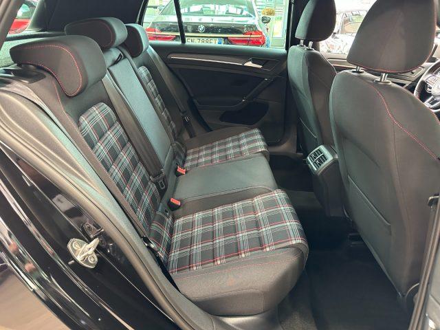 VOLKSWAGEN Golf GTI Performance 2.0 TSI DSG - 19" - Led Matrix - Navi