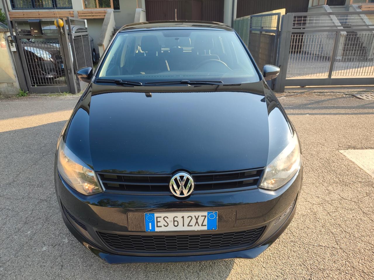 VOLKSWAGEN POLO 2014 1.2BENZINA GOMMATA ED TAGLIANDATA