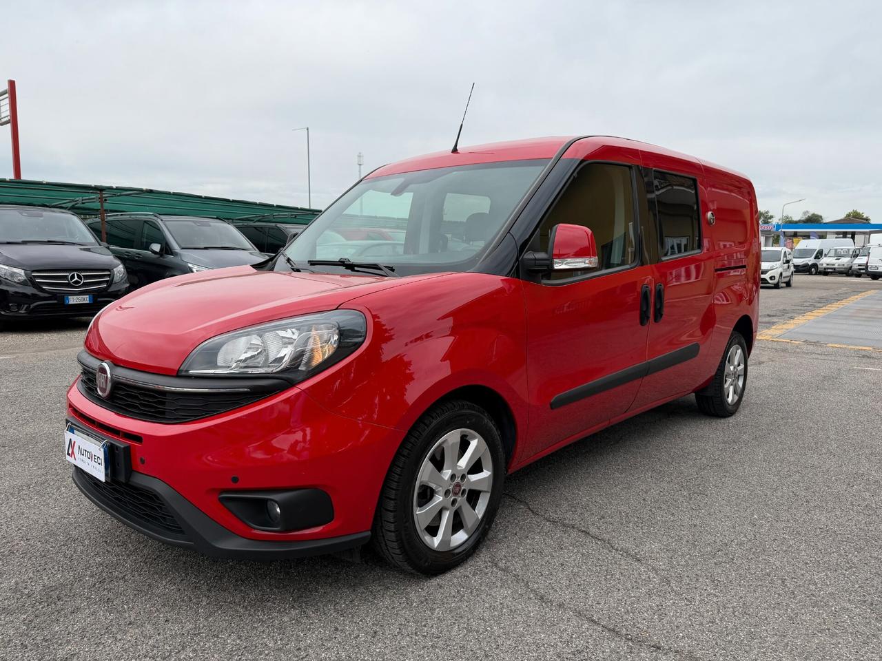 Fiat Doblo 1.6 MJT 120CV S&S PL COMBI MAXI LOUNGE - GANCIO TRAINO