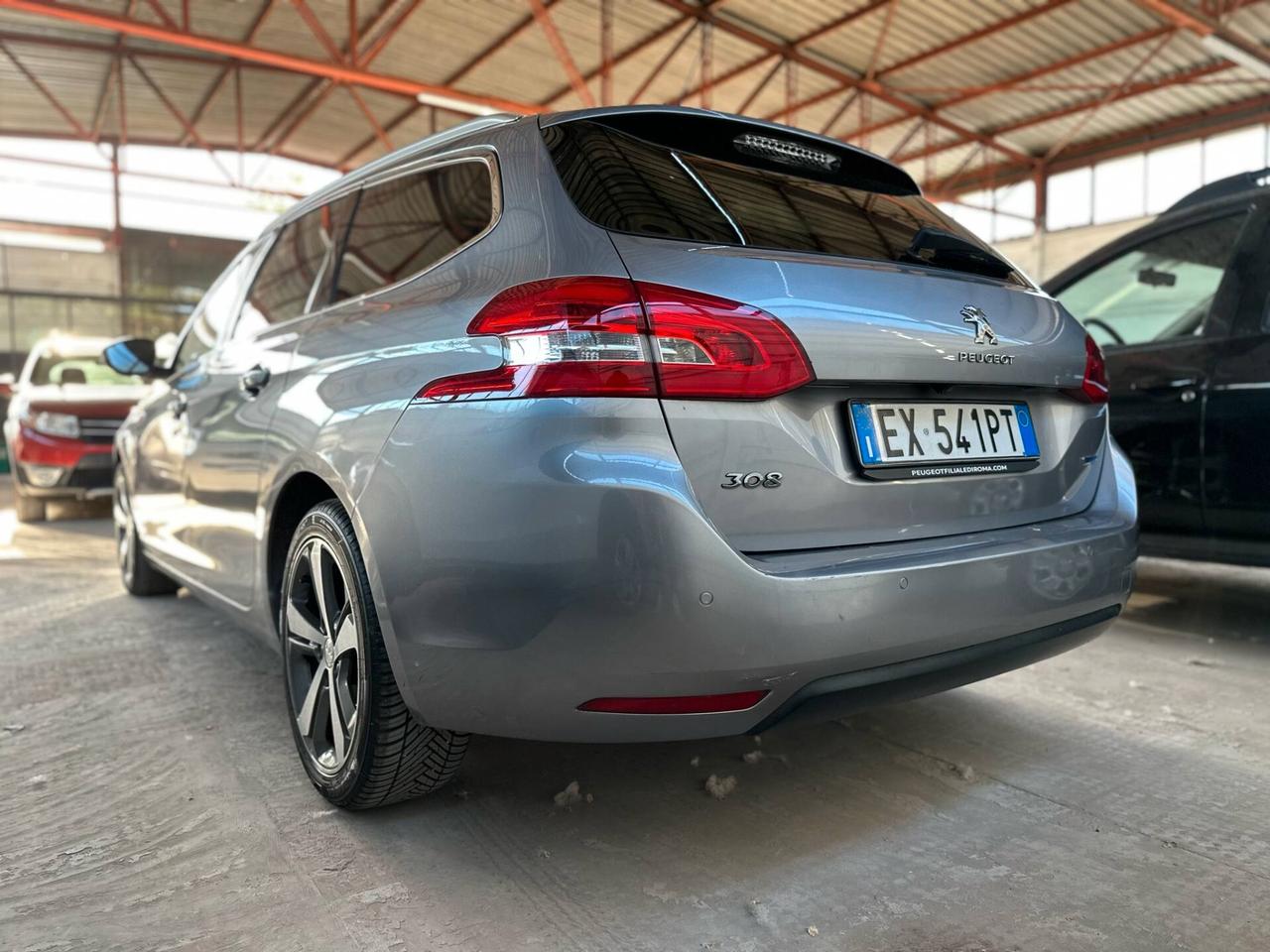 Peugeot 308 BlueHDi 150 S&S SW Allure
