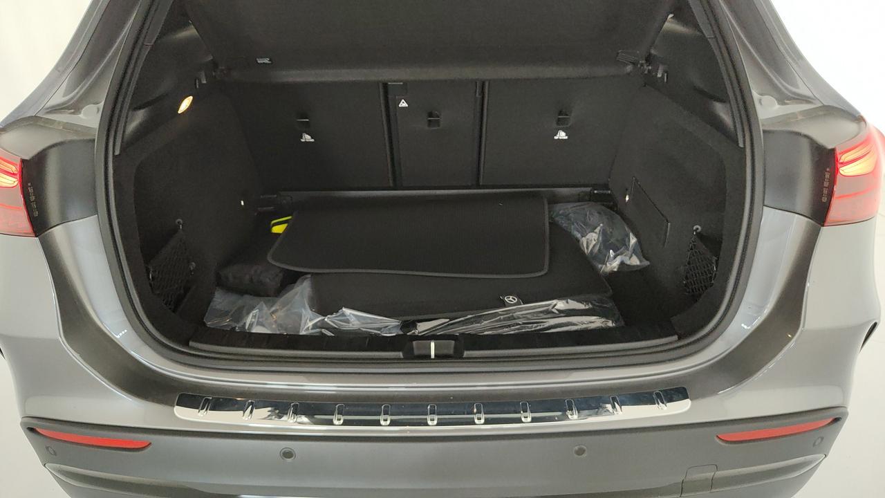 Mercedes-Benz GLA 200 d automatic