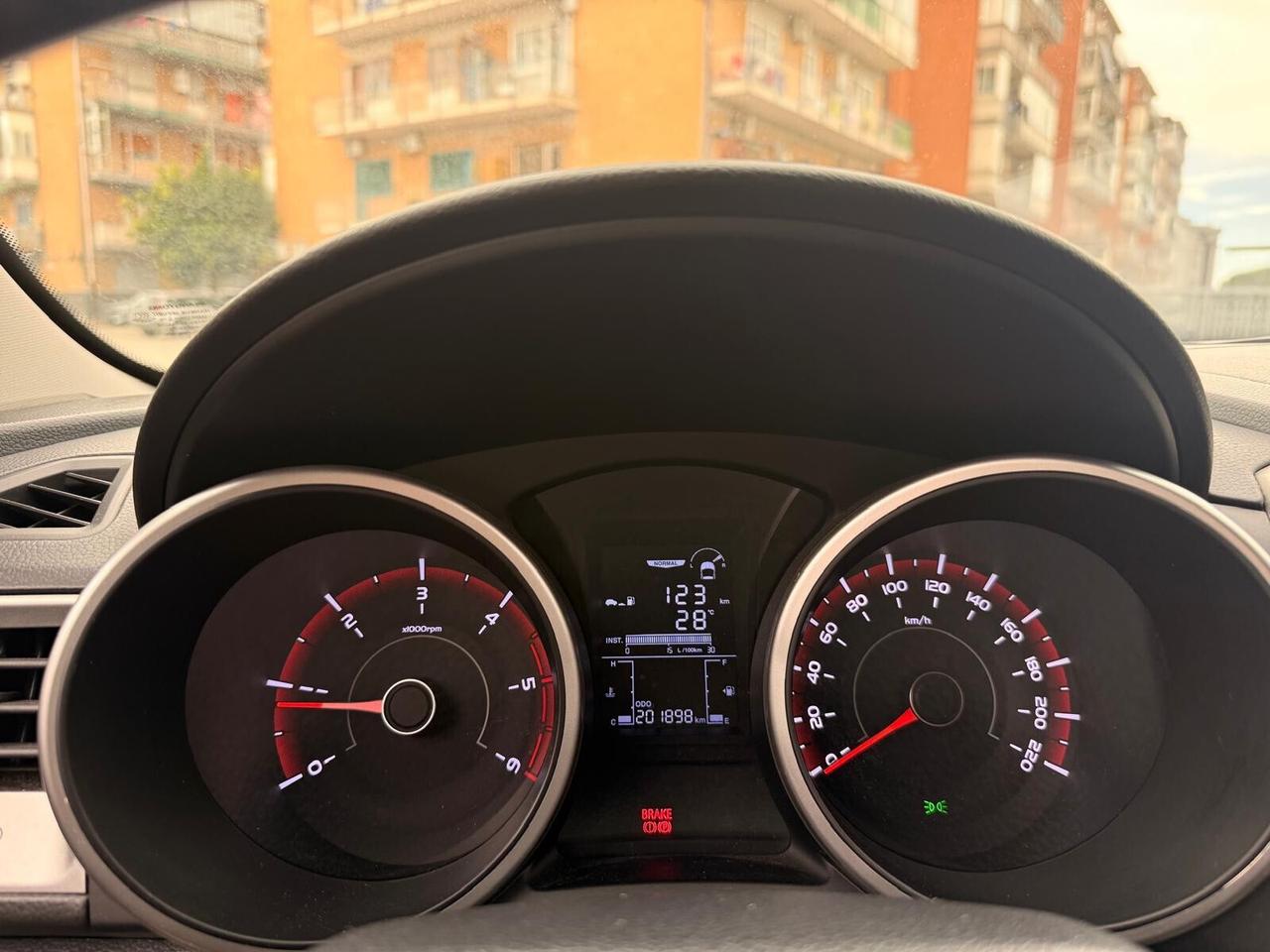 Ssangyong Tivoli 1.6d 115cv in perfette condizioni