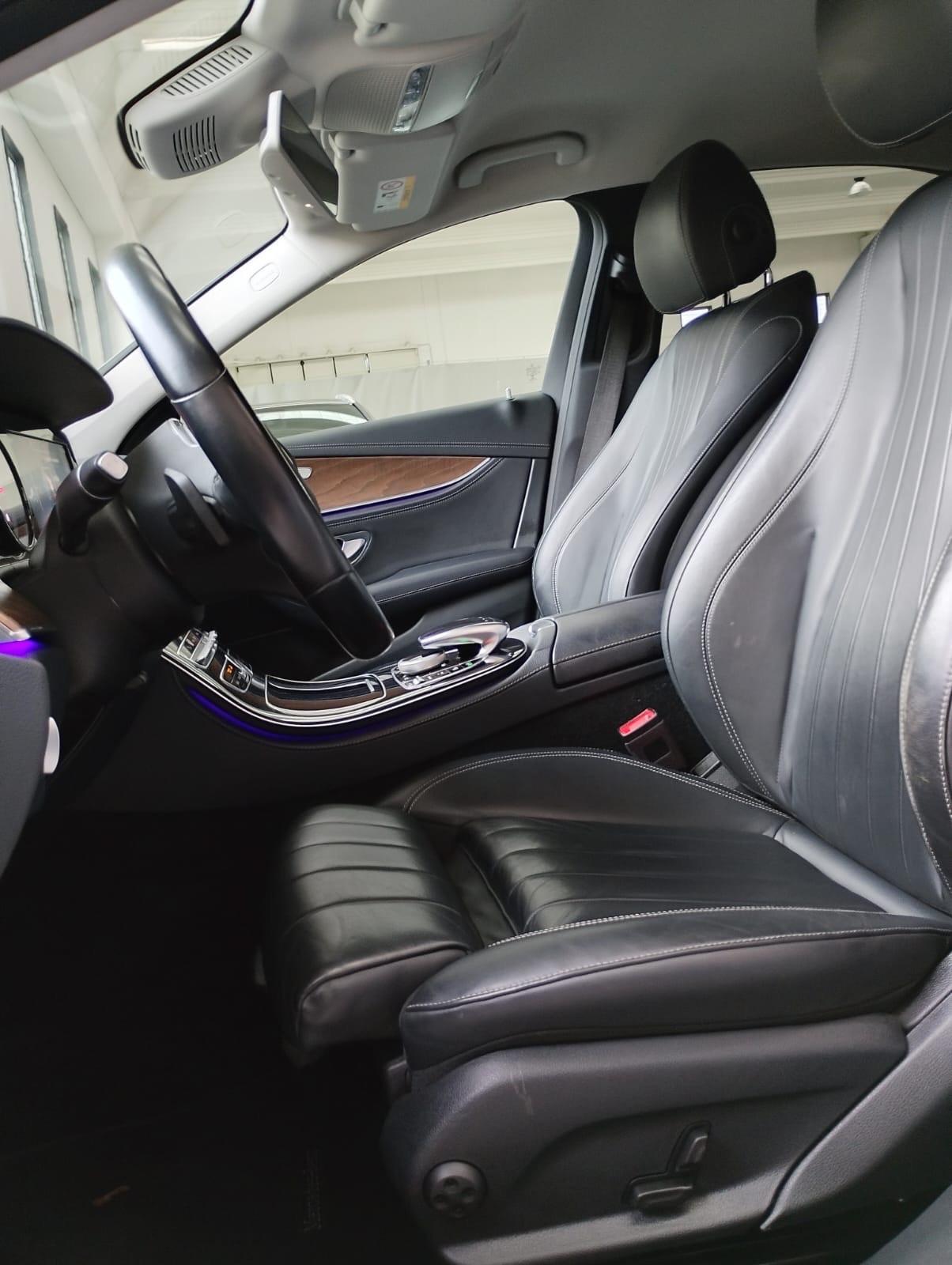 Mercedes-benz E 220 d Auto Premium Plus