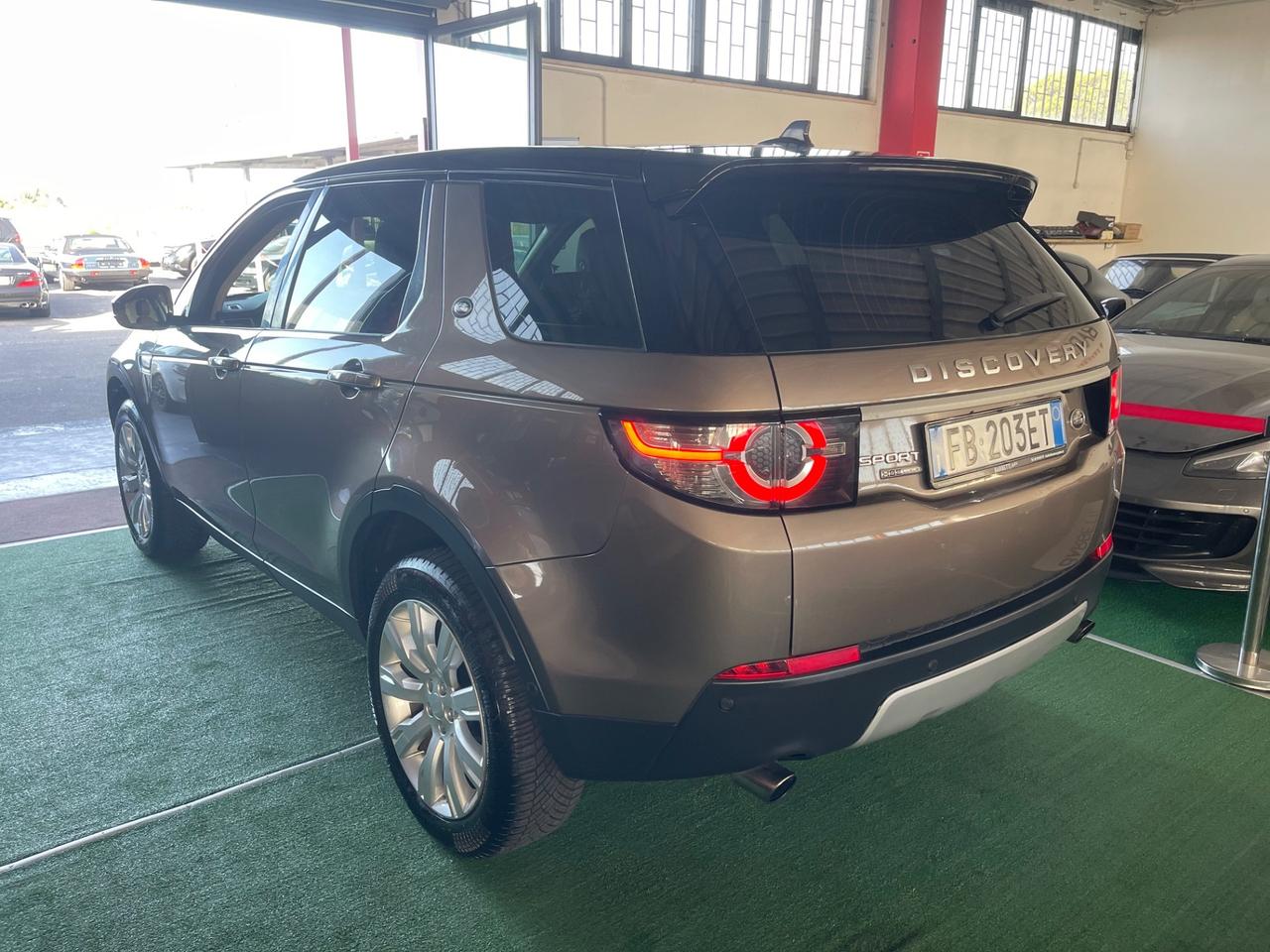 Land Rover Discovery Sport HSE Luxury 7 Posti PERMUTE RATE